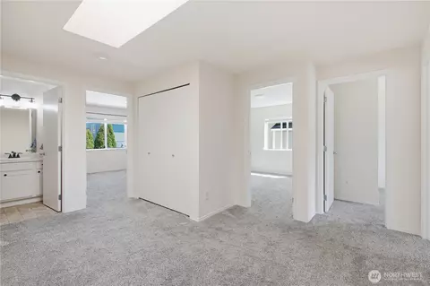 Entry Way - 3929 152nd Pl SE, Bothell, WA 98012 photo 3 of 3