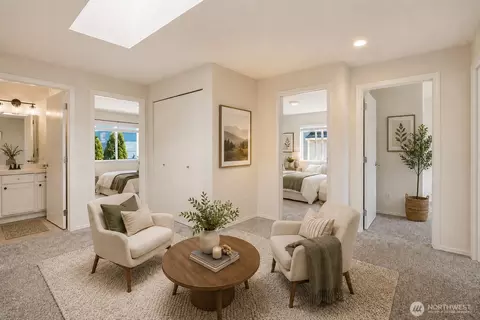 Entry Way - 3929 152nd Pl SE, Bothell, WA 98012 photo 2 of 3