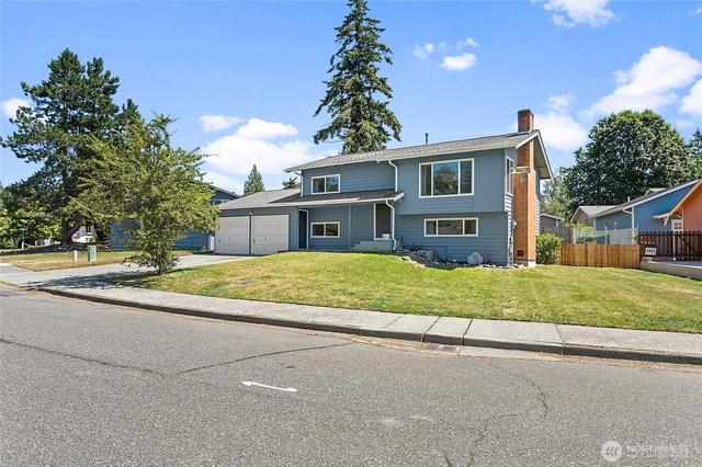 2810 W Crestline Dr, Bellingham, WA 98226