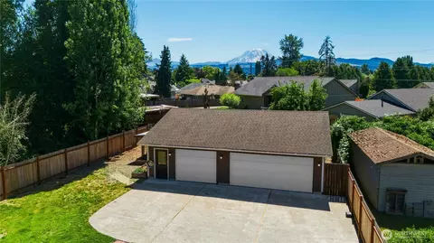 Exterior - 506 Calistoga St W, Orting, WA 98360 photo 3 of 8