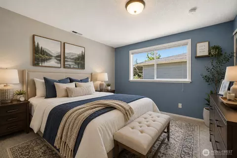 Bedroom - 506 Calistoga St W, Orting, WA 98360 photo 2 of 10
