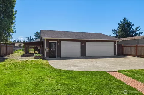 Exterior - 506 Calistoga St W, Orting, WA 98360 photo 4 of 8