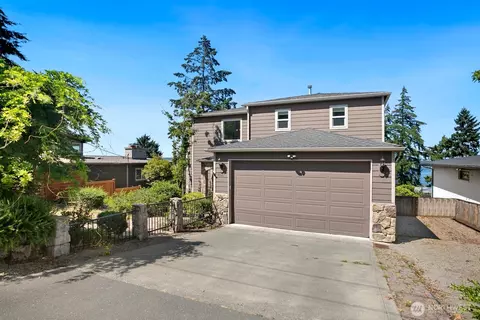 3021 70th Ave SE, Mercer Island, WA 98040