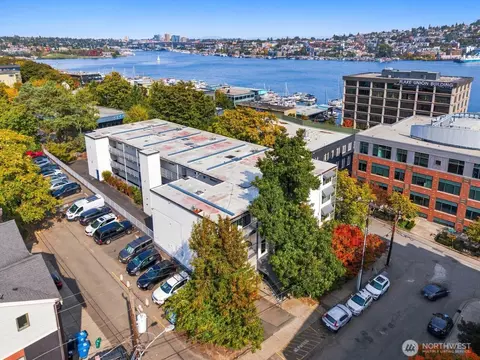 762 Hayes St #23, Seattle, WA 98109
