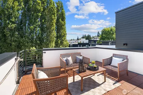 3116 Queen Anne Ave N, Seattle, WA 98119