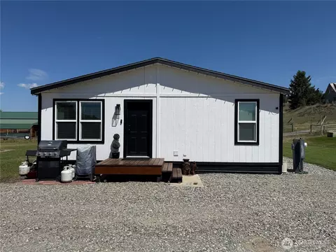 Exterior - 27 Heron Loop, Republic, WA 99166 photo 4 of 10