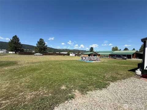 Exterior - 27 Heron Loop, Republic, WA 99166 photo 6 of 10