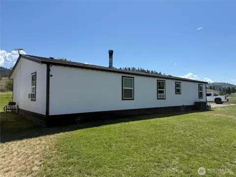 Exterior - 27 Heron Loop, Republic, WA 99166 photo 8 of 10