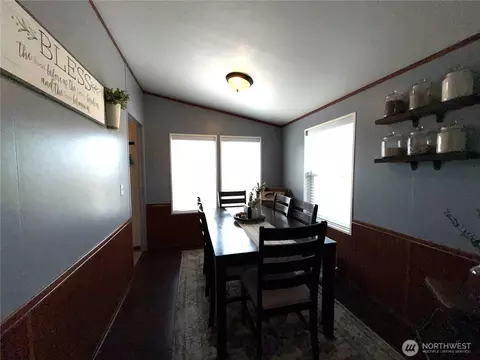 Dining - 27 Heron Loop, Republic, WA 99166 photo 1 of 2