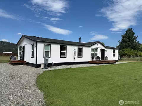 Exterior - 27 Heron Loop, Republic, WA 99166 photo 3 of 10