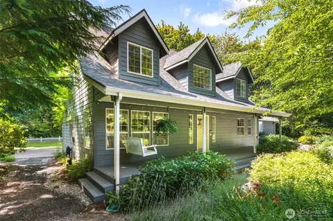 6808 Old Forest Ln SE, Tumwater, WA 98501