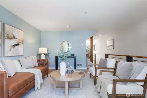 8504 29th Ave NW, Seattle, WA 98117