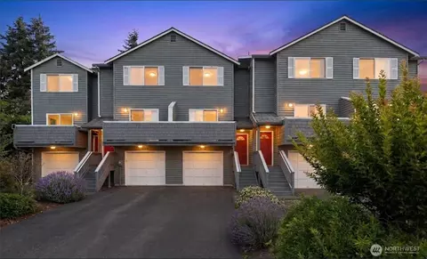 8504 29th Ave NW, Seattle, WA 98117