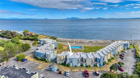 1728 Edwards Dr #15, Point Roberts, WA 98281