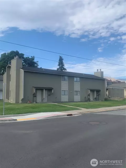 503 First St, Wenatchee, WA 98801