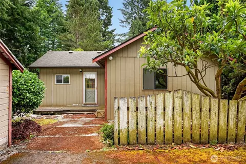 3424 26th Ave NE, Olympia, WA 98506