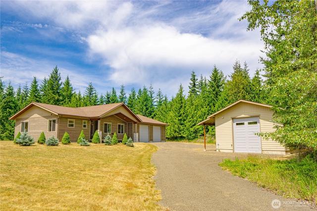 545 Headwaters Ln, Port Angeles, WA 98362
