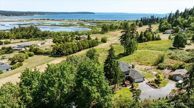 1950 Hillvista Pl, Freeland, WA 98249