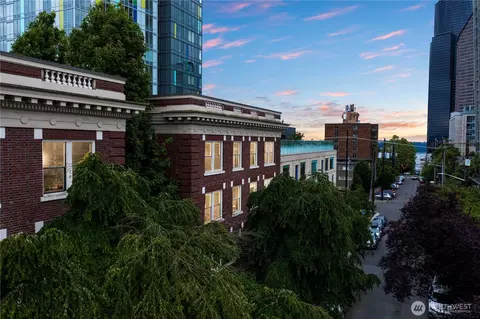 615 Boren Ave #17, Seattle, WA 98104
