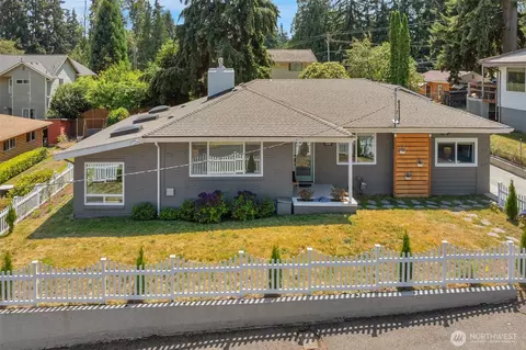 Exterior - 1216 118th Pl SE, Everett, WA 98208 photo 6 of 6