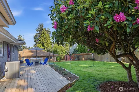 Exterior - 1216 118th Pl SE, Everett, WA 98208 photo 4 of 6