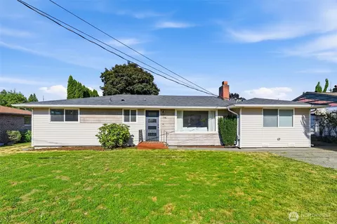 8434 E St, Tacoma, WA 98445