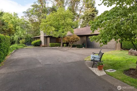 Exterior - 1831 Rustic Pl, Walla Walla, WA 99362 photo 2 of 9