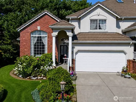 8221 53rd Ave W #55, Mukilteo, WA 98275