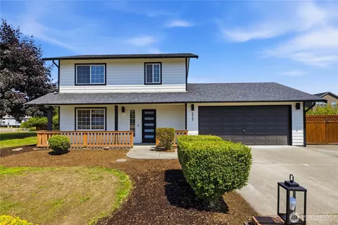 Exterior - 317 Icey St SW, Orting, WA 98360 photo 4 of 5