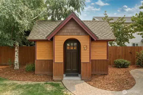 Exterior - 1854 Woodmere Loop, Walla Walla, WA 99362 photo 5 of 6