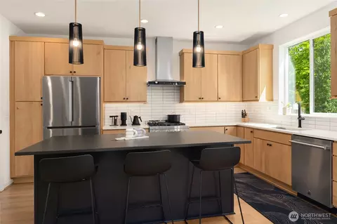 Kitchen - 21907 25th St SE UNIT C, Bothell, WA 98021 photo 2 of 3