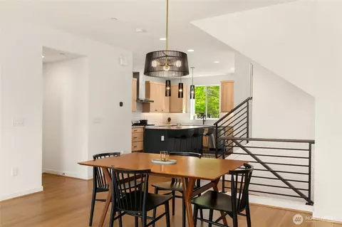 Dining - 21907 25th St SE UNIT C, Bothell, WA 98021 photo 1 of 2