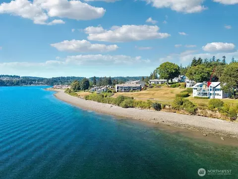 90 Admiralty Ln #346, Port Ludlow, WA 98365
