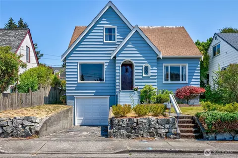 332 Bryan Ave, Bremerton, WA 98312