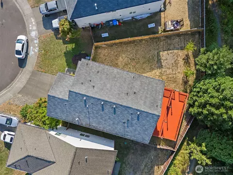 View/Area - 1413 177th St E, Spanaway, WA 98387 photo 2 of 3
