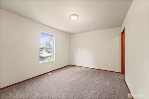 Bedroom - 1413 177th St E, Spanaway, WA 98387 photo 6 of 7