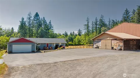 20851 Stottlemeyer Rd NE, Poulsbo, WA 98370