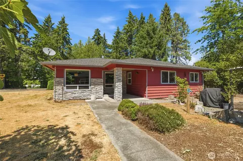 4766 Erlands Point Rd NW, Bremerton, WA 98312