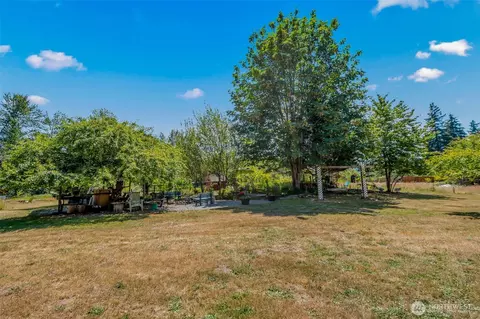 Exterior - 23716 186th St E, Orting, WA 98360 photo 6 of 11