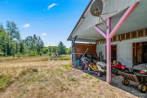 Exterior - 23716 186th St E, Orting, WA 98360 photo 4 of 11