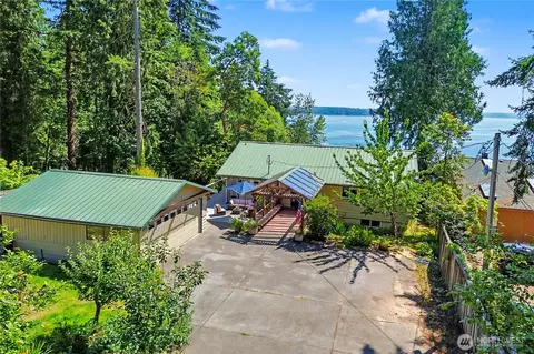 7324 Puget Beach Rd NE, Olympia, WA 98516