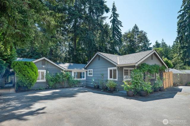 11350 28th Ave NE, Seattle, WA 98125