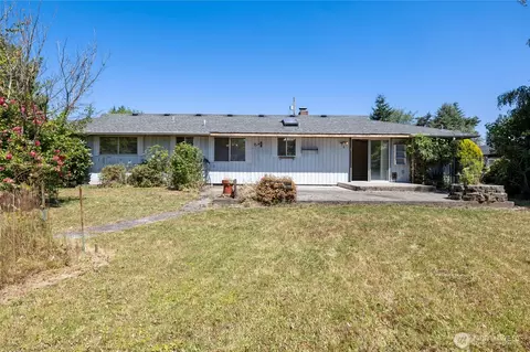 Exterior - 804 94th St SE, Everett, WA 98208 photo 3 of 7