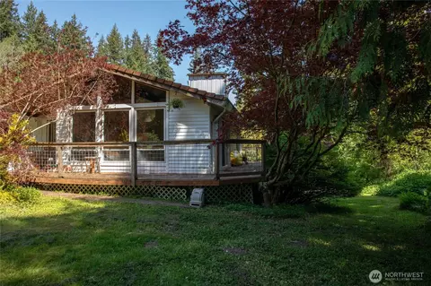 Exterior - 22921 49th Ave SE, Bothell, WA 98021 photo 6 of 15