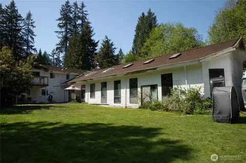 Exterior - 22921 49th Ave SE, Bothell, WA 98021 photo 8 of 15