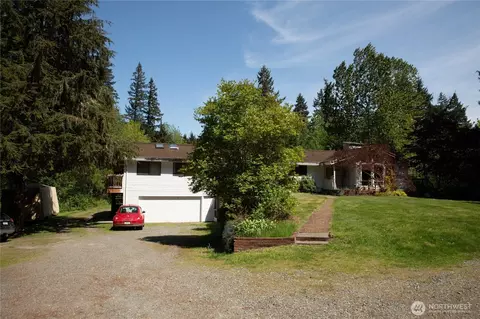 Exterior - 22921 49th Ave SE, Bothell, WA 98021 photo 5 of 15
