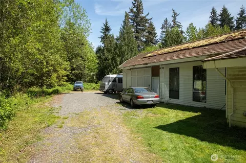 Exterior - 22921 49th Ave SE, Bothell, WA 98021 photo 11 of 15