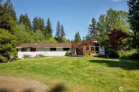 Exterior - 22921 49th Ave SE, Bothell, WA 98021 photo 3 of 15
