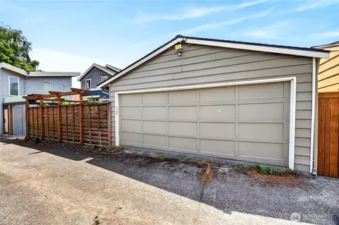 Other - 1318 N 76th St, Seattle, WA 98103 photo 11 of 13