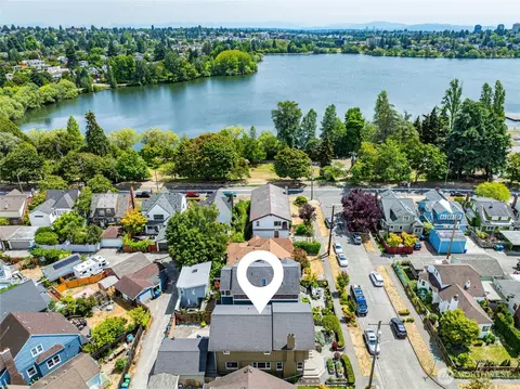 View/Area - 1318 N 76th St, Seattle, WA 98103 photo 1 of 6